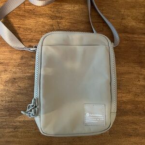 Lululemon Easy Access Crossbody Bag 1.5L